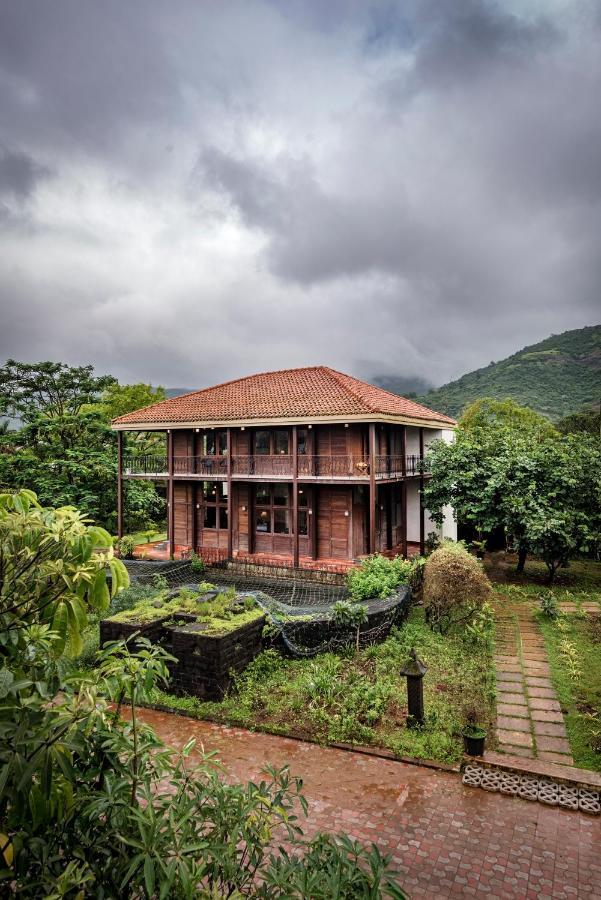 Saffronstays Boulevard Loghouse - A Wooden Chalet Amidst Nature Karli Luaran gambar