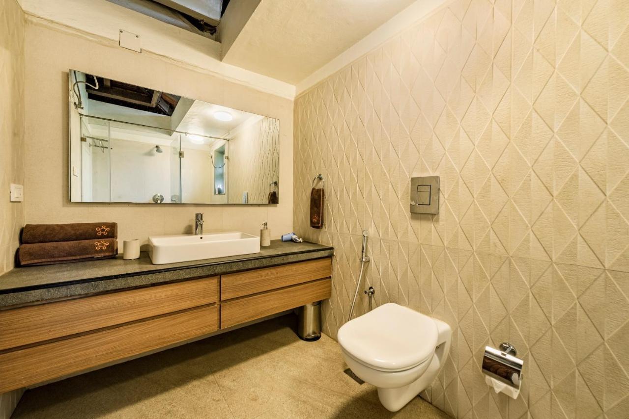 Saffronstays Boulevard Loghouse - A Wooden Chalet Amidst Nature Karli Luaran gambar