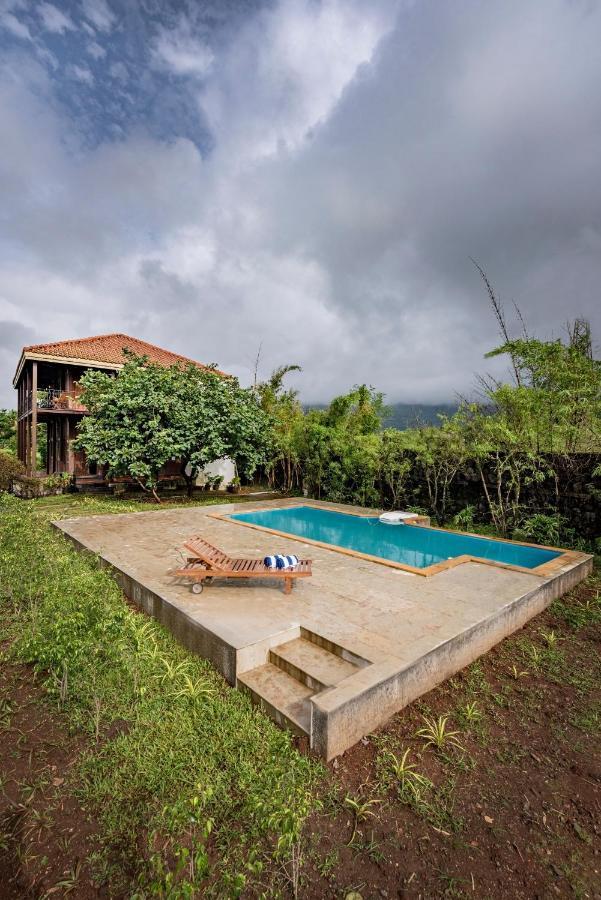 Saffronstays Boulevard Loghouse - A Wooden Chalet Amidst Nature Karli Luaran gambar