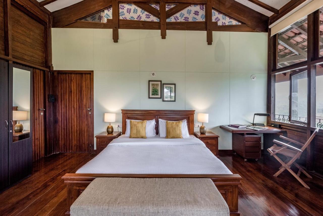 Saffronstays Boulevard Loghouse - A Wooden Chalet Amidst Nature Karli Luaran gambar