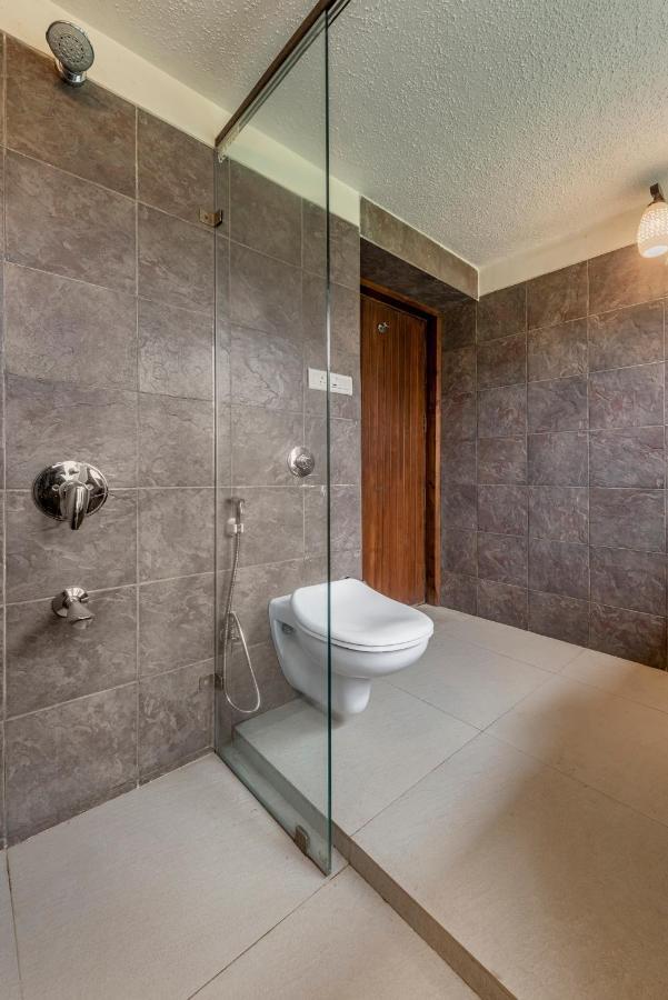 Saffronstays Boulevard Loghouse - A Wooden Chalet Amidst Nature Karli Luaran gambar