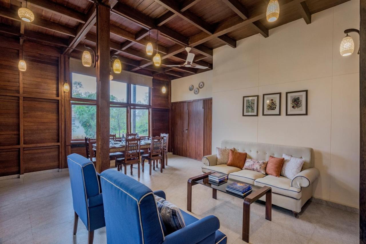 Saffronstays Boulevard Loghouse - A Wooden Chalet Amidst Nature Karli Luaran gambar